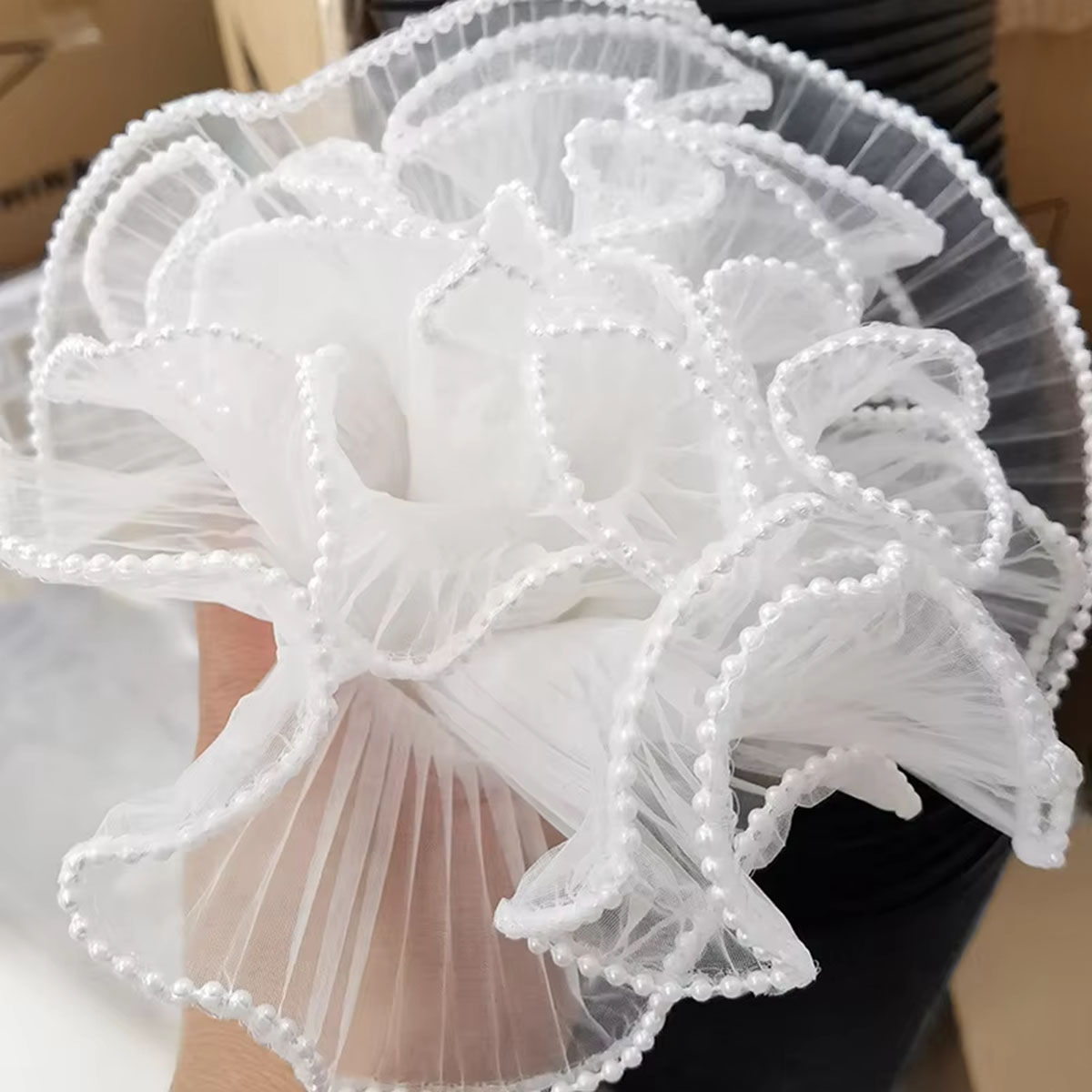 28cm×400cm 花用包装紙 パールウェーブヤーン 花用 - Florist Supply House のレビューと価格